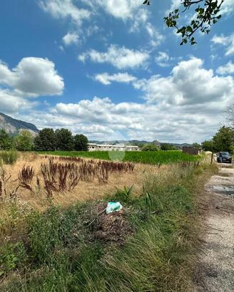 TER. RESIDENZIALE A MONTESARCHIO
