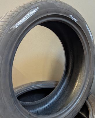 Coppia gomme auto 245/45 R20 estive + invernali