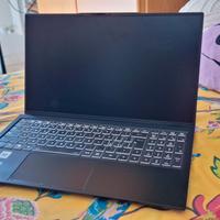 PcSpecialist Lafité Pro Series full HD 15,6"