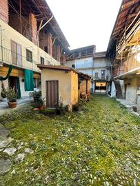 casa semi indipendente