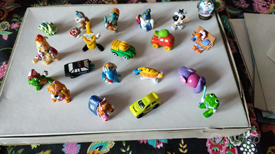 Stock sorprese kinder anni '80-'90 (~300 pezzi)