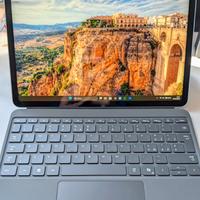 Surface Pro 11 Copilot - 16/256GB - Tastiera/Penna