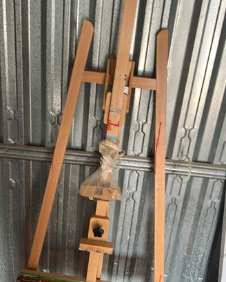 Cavalletto da pittore