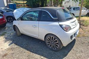 OPEL ADAM 17 BENZGPL SINISTRATA MARCIANTE