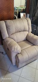 Poltrona Seychelles con recliner elettrico 