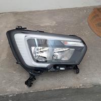 Faro renault master