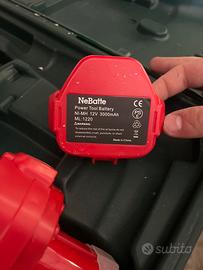 Caricabatterie e batterie makita