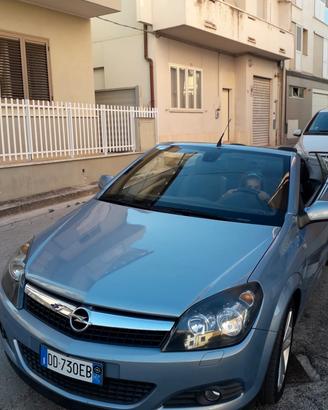 2006 Opel Astra TwinTop