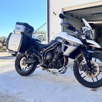 Triumph Tiger 800 XRX