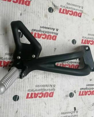 Pedana posteriore Dx per Ducati Monster 82410691A