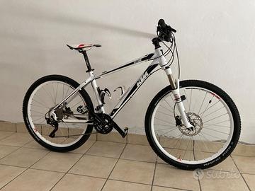 MOUNTAIN BIKE KTM