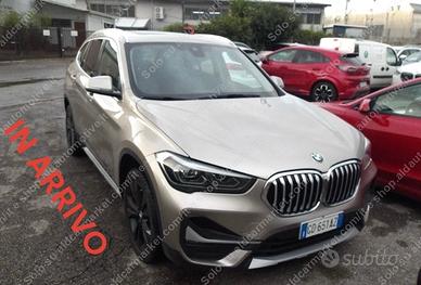 BMW X1 18d XLine XDrive 4x4 - Tetto Led Navi 18
