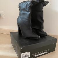 Stivale con tacco largo