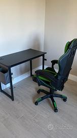Scrivania e sedia da gaming