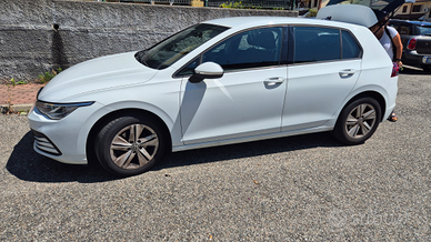 Volkswagen golf 8 2.0 tdi