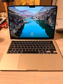 MacBook Air da 13,6” con chip Apple M2 Galassia