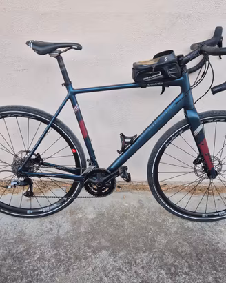 Bici Gravel - bike packing Vektor Renaissance