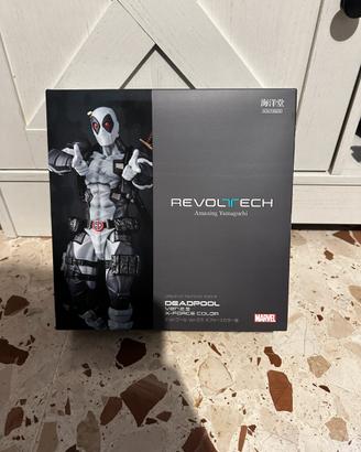 Revoltech No. 049 Deadpool 2.5 Version