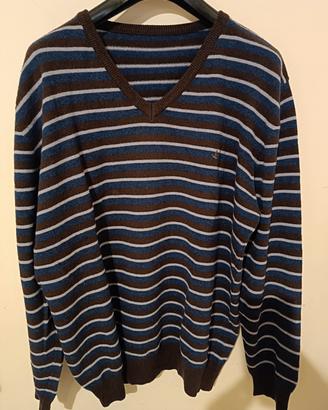 Pullover con scollo a V. 100% pura lana 
