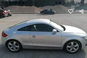 Audi tt  coupe Gpl
