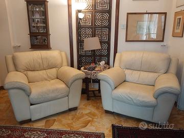 POLTRONE CHATEAU D'AX PELLE 