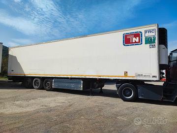 Semirimorchio frigo Schwarzmuller