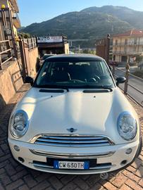 Mini 1.6 16V Cooper