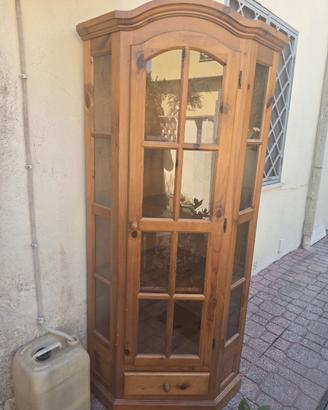 Vetrina in legno