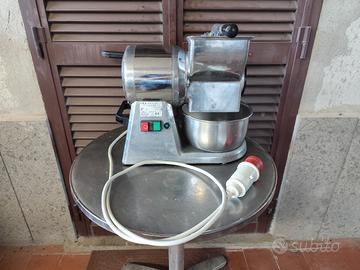 grattugia professionale 380v comandi a norma 1hp