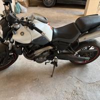 Yamaha mt 03 come NUOVA