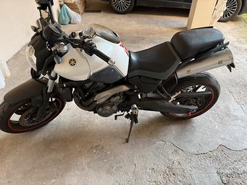 Yamaha mt 03 come NUOVA