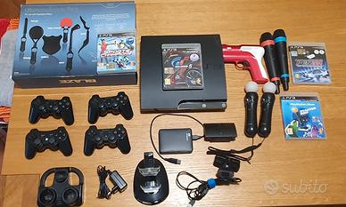 Playstation 3 con tanti accessori e  giochi.