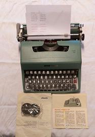 Macchina da scrivere Olivetti lettera 32