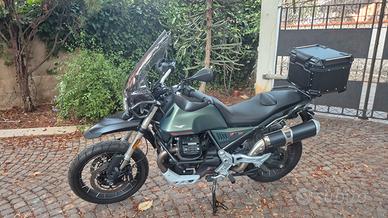 Moto Guzzi V85 tt 2024 pari al nuovo
