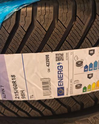 Gomme invernali Michelin Alpin 7...215/60R18 nuove