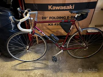 Bici da corsa Trek 104 vintage telaio leggero