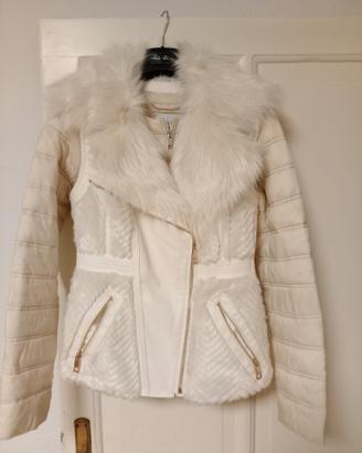 set composto da gilet Guess e giacca Calliope 