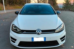 Volkswagen GOLF VII R 300CV - 3 PORTE - 4MOTION