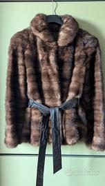 Giacca di visone con cappuccio