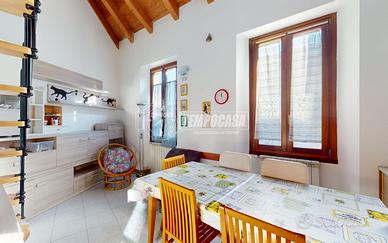 Terracielo Semindipendente in corte in pieno centr