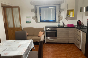 Casa indipendente su due livelli