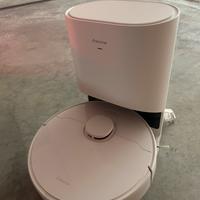 Robot aspira e lava pavimenti