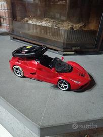 auto radiocomandata Ferrari la Ferrari scala 1:14