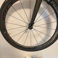 Ruote Zipp 404 posteriore e 303 anteriore