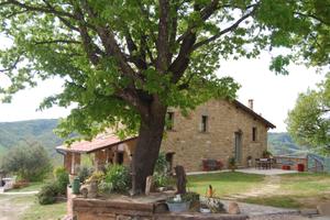 Casale in sasso per vacanze