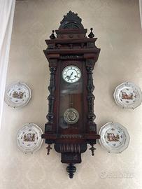 Orologio vintage in legno