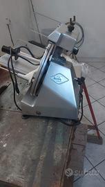 Affettatrice professionale 