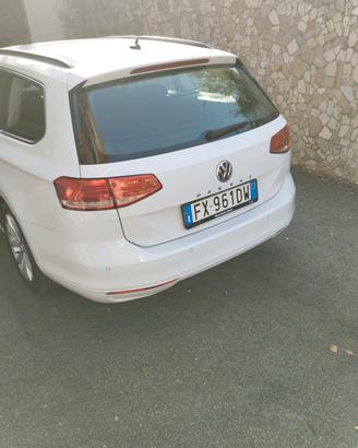 passat sw 2019 come nuova 2.0 TDI 150cv