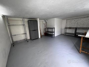 Magazzino- garage Box