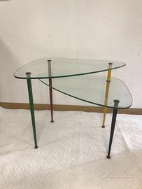 Tavolino a due ripiani di Edoardo Paoli per Vitrex